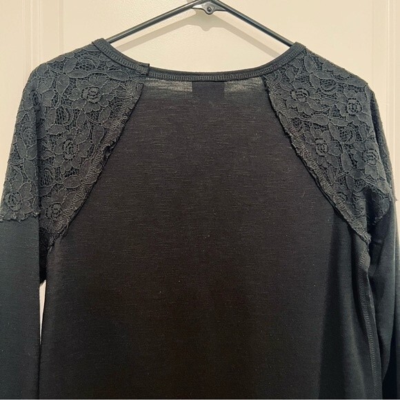 Knox Rose Black Pullover Lace Shoulder Detail High/Low Hem Women's Sz. XS - Picture 8 of 11